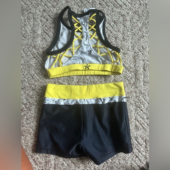 Barely worn Top Gun All Stars Practice Wear - Picture 2 of 2